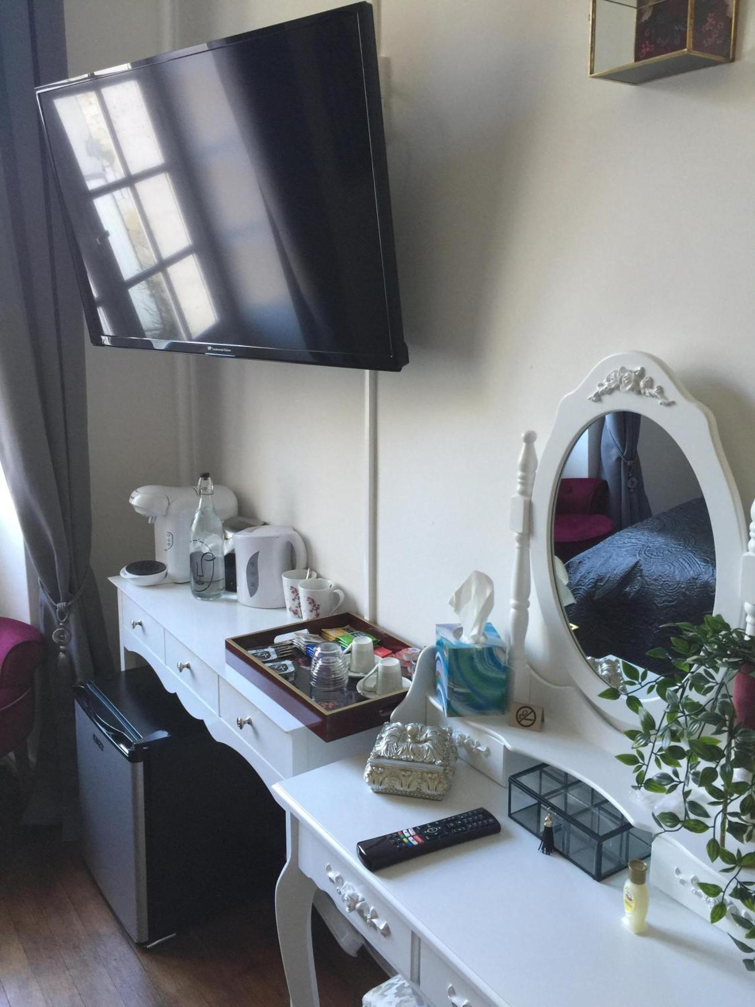 Vue Du Chateau D'Excideuil En Chambres 部屋 写真