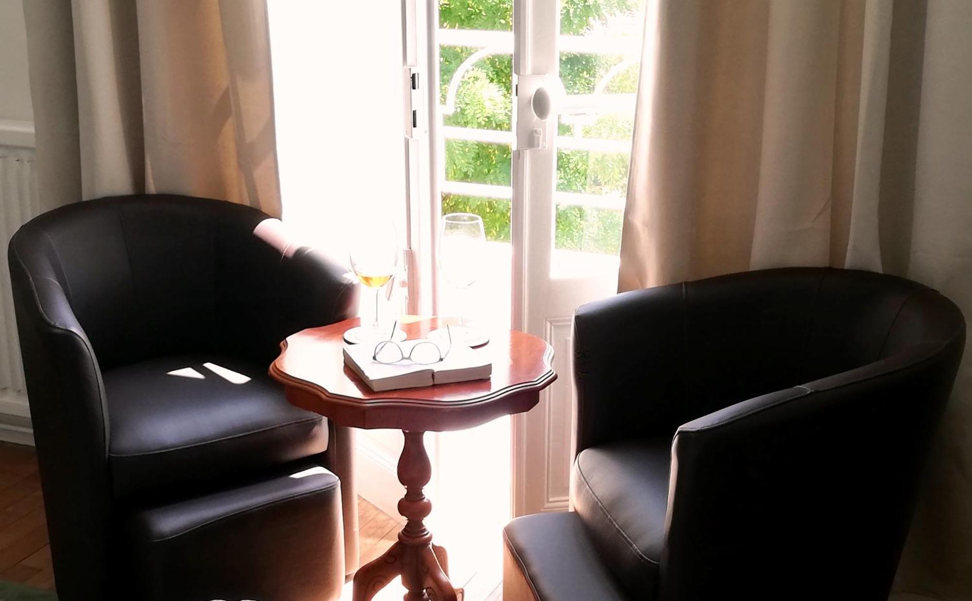 Vue Du Chateau D'Excideuil En Chambres エクステリア 写真