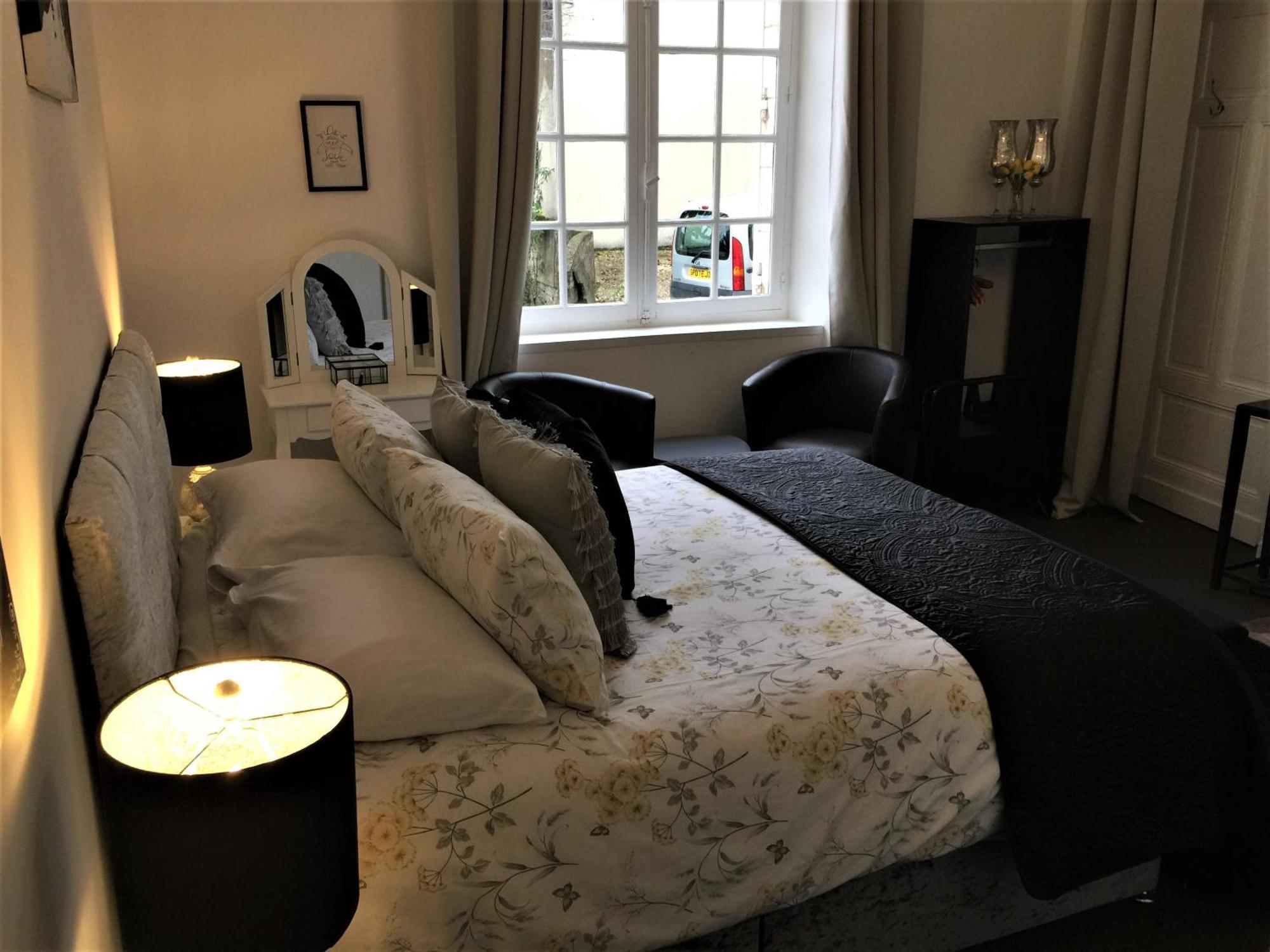 Vue Du Chateau D'Excideuil En Chambres 部屋 写真